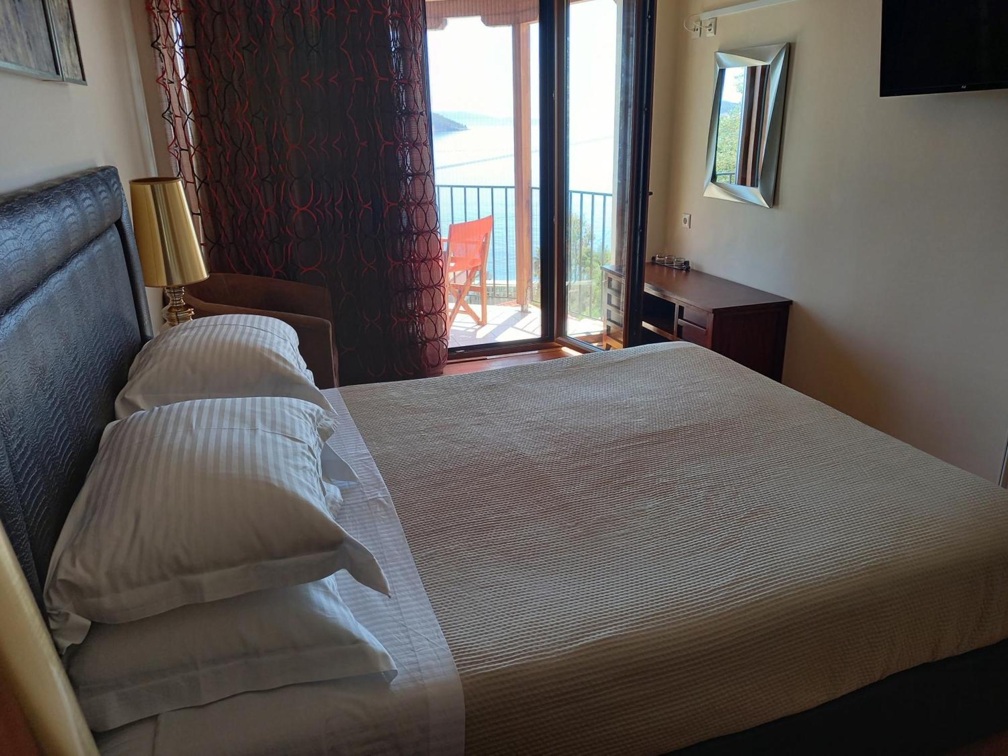 Poseidon Villa M Ammos Skiathos Town Bagian luar foto